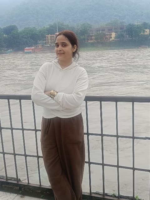 Ar. Santoshi Dubey